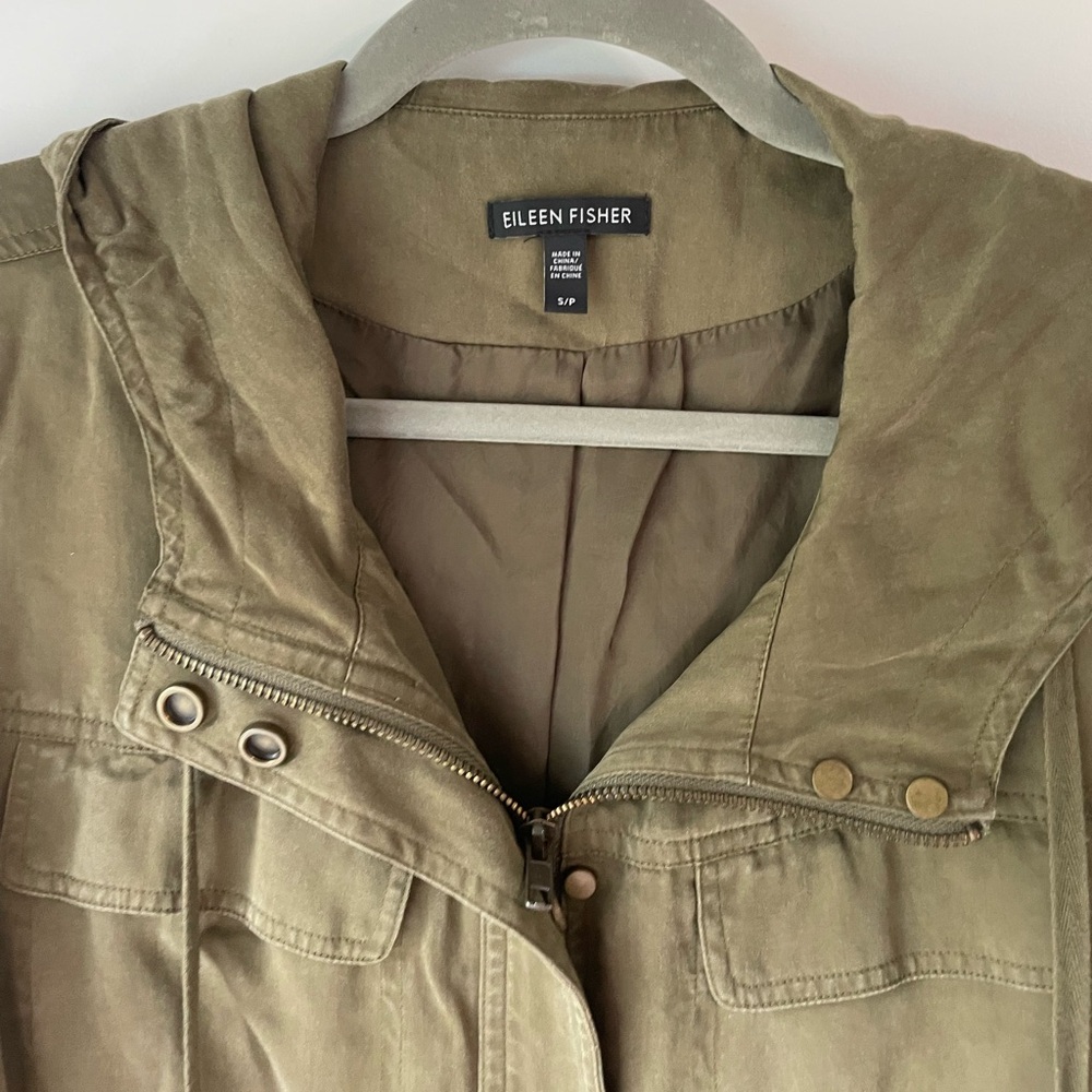 Eileen Fisher Utility Jacket Olive Green Hooded Lightweight Coat Minimalist - Picture 3 of 10